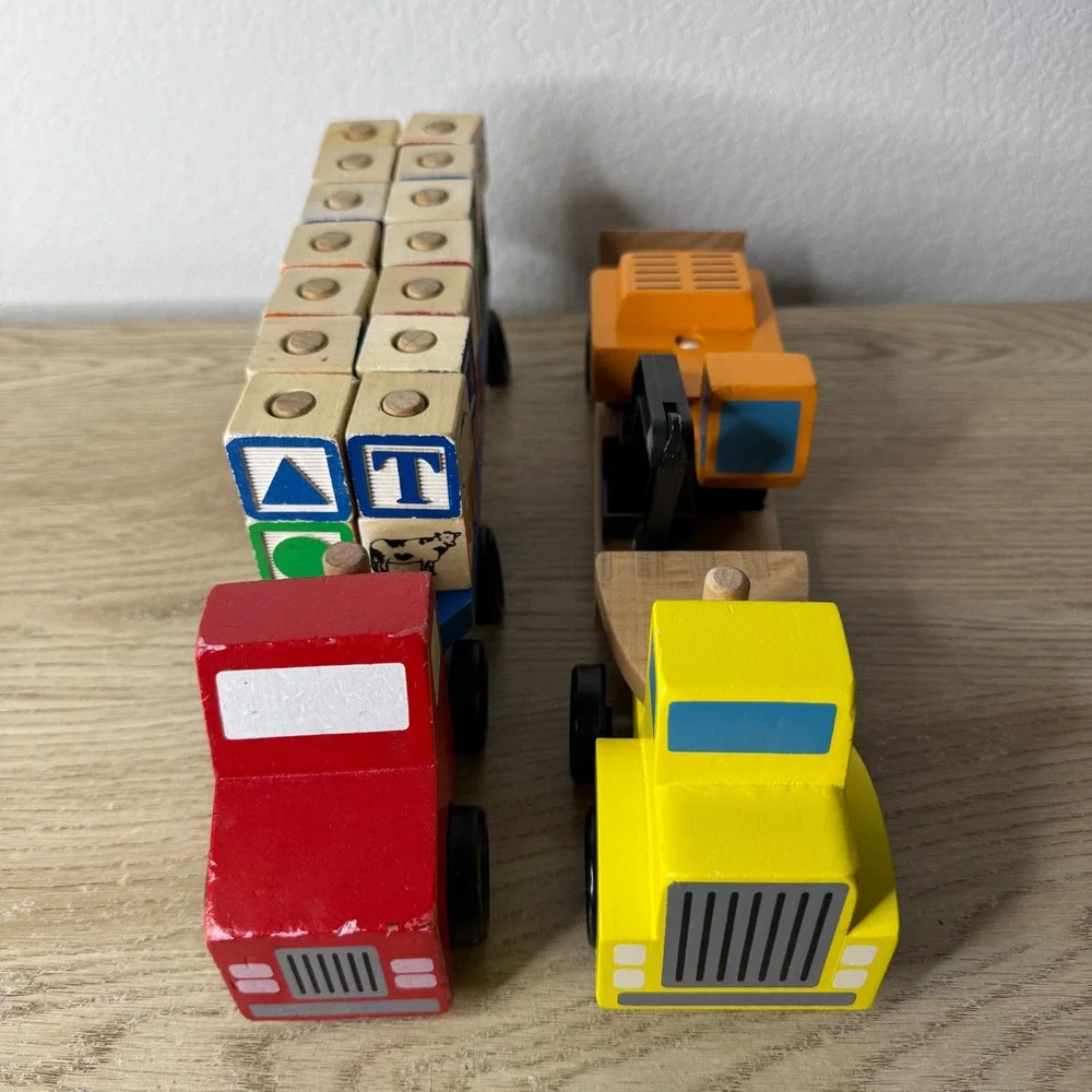 Melissa & Doug Wooden Alphabet Truck Blocks and‎ Trailer Excavator Toy Set